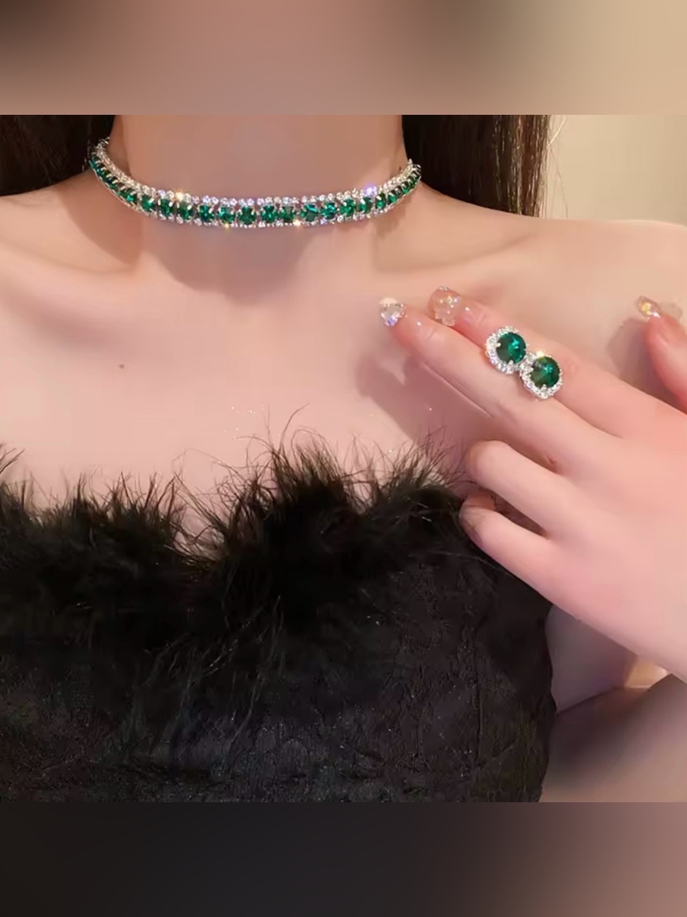 New Emerald Green Crystal Tennis Necklace and Stud Earrings Set - Women Jewelry - Picture 3 of 3